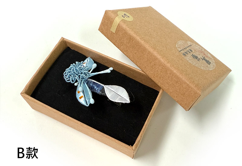 傳統紅春仔花(圓仔花)夾/胸針/髮梳